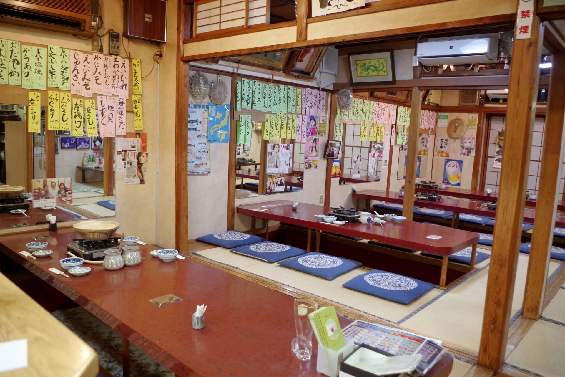 店内の様子4