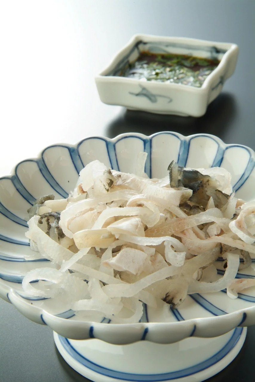ふぐ皮刺し